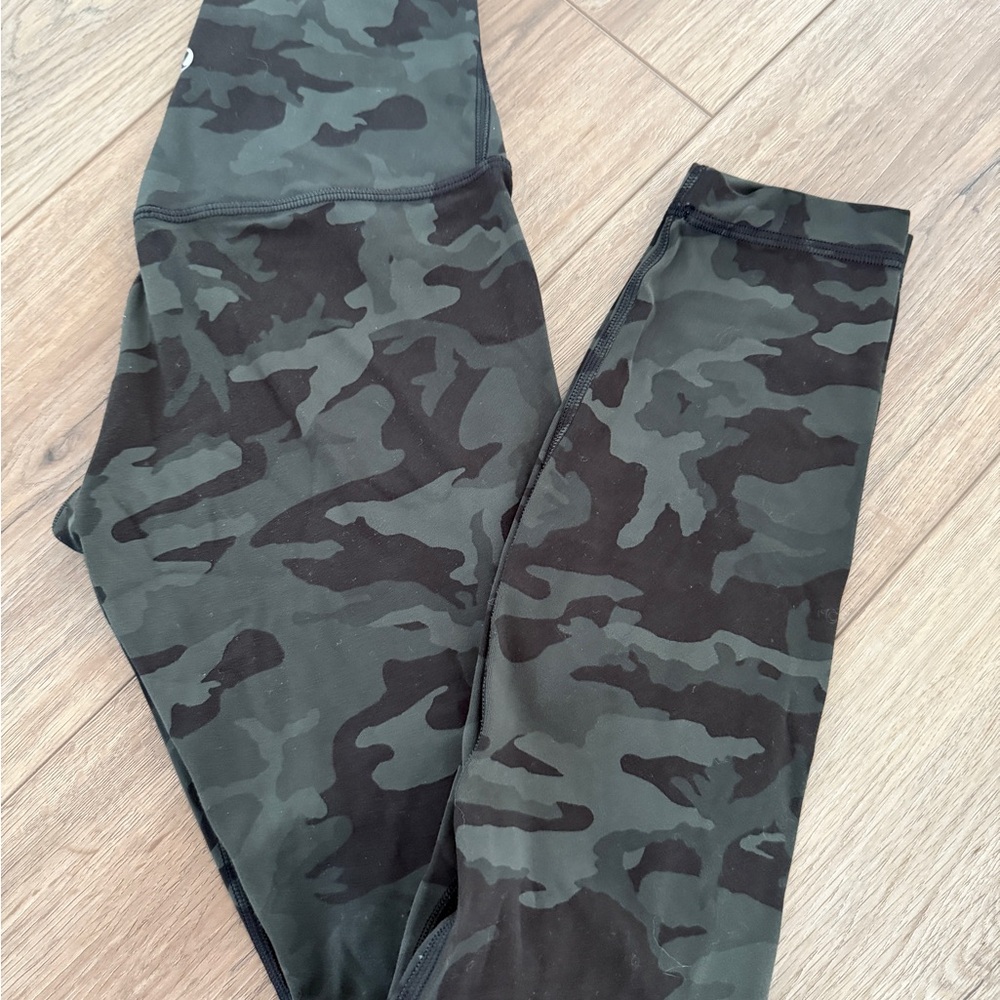 Lululemon align legging camo 25”